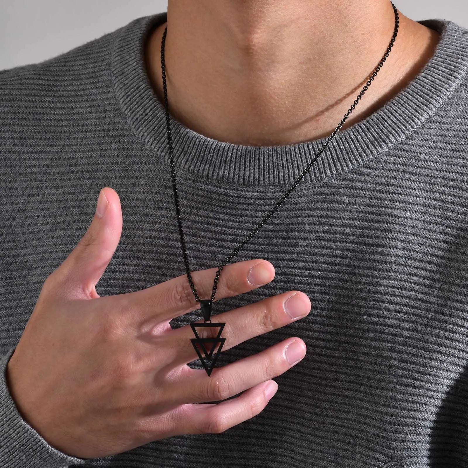 Colar Masculino Geométrico Duplo de Aço Inoxidável