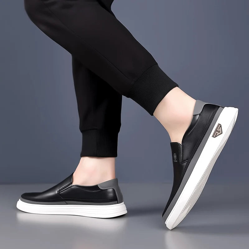 Mocassins Masculinos de Couro Respiráveis e Confortáveis