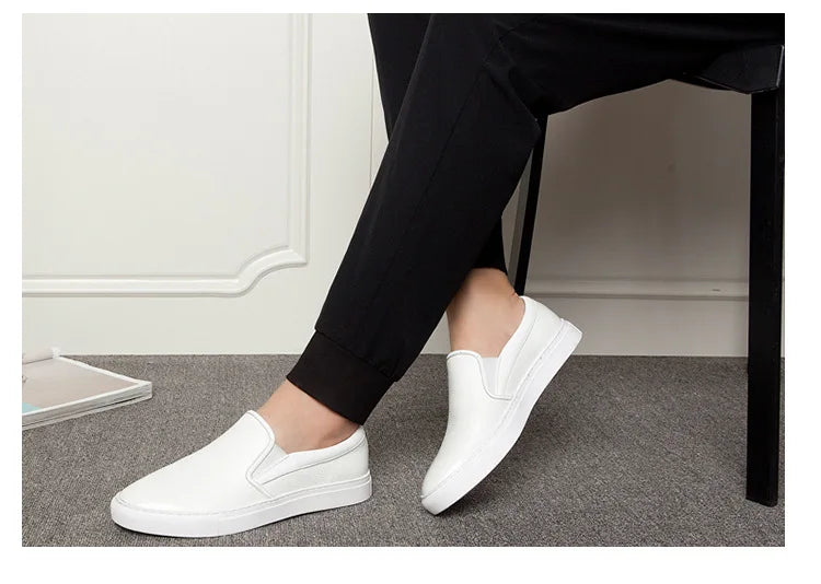 Mocassins Masculinos de Couro Genuíno Slip-On Elegantes