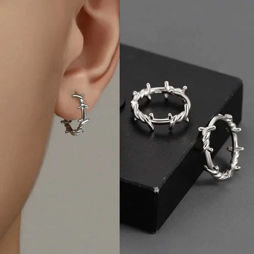 Brincos de Argola Punk Prateados com Espinhos