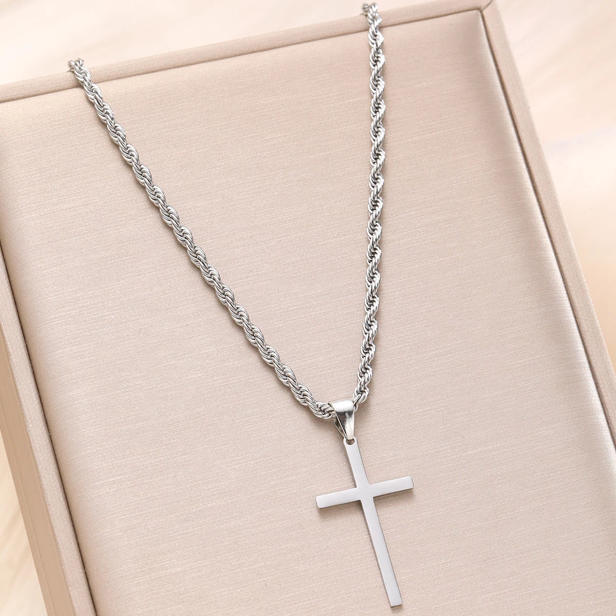Novo aço inoxidável cruz pingente colar para homens mulheres minimalista cor de ouro jóias masculino feminino colares gargantilhas presentes 2024