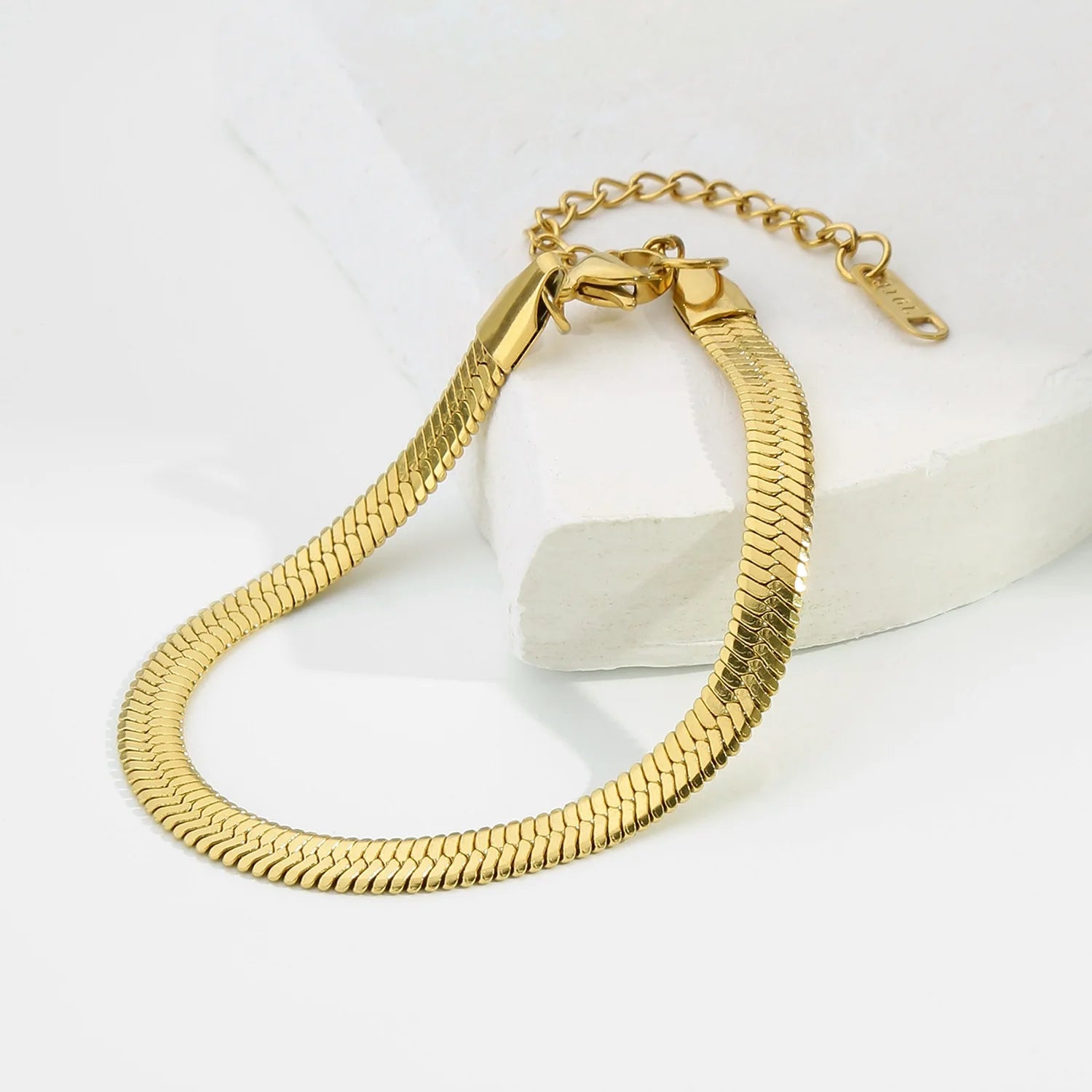 Pulseira Cobra Dourada de Aço Inoxidável