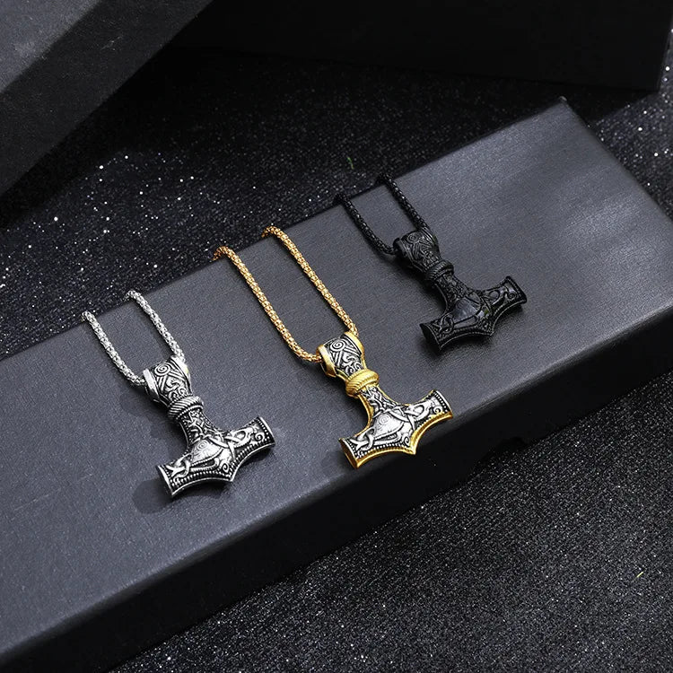 Colar Masculino Mjolnir Viking - Estilo e Poder