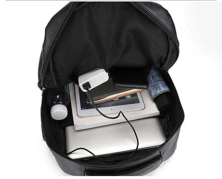 Mochila Masculina de Couro PU com Carregamento USB