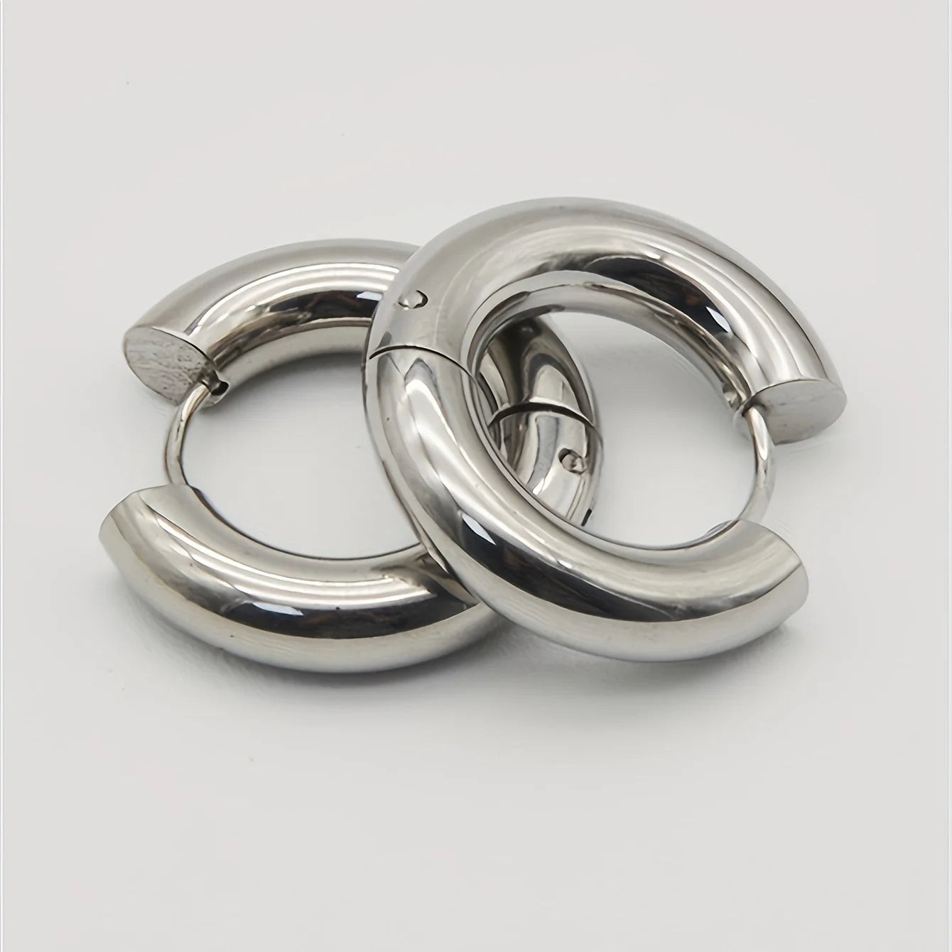 Brincos de argola de aço inoxidável para homens e mulheres, brinco redondo, jóias hipérbole, preto, prata, cor dourada, tom, tamanho grande, 10-20mm, 1 par