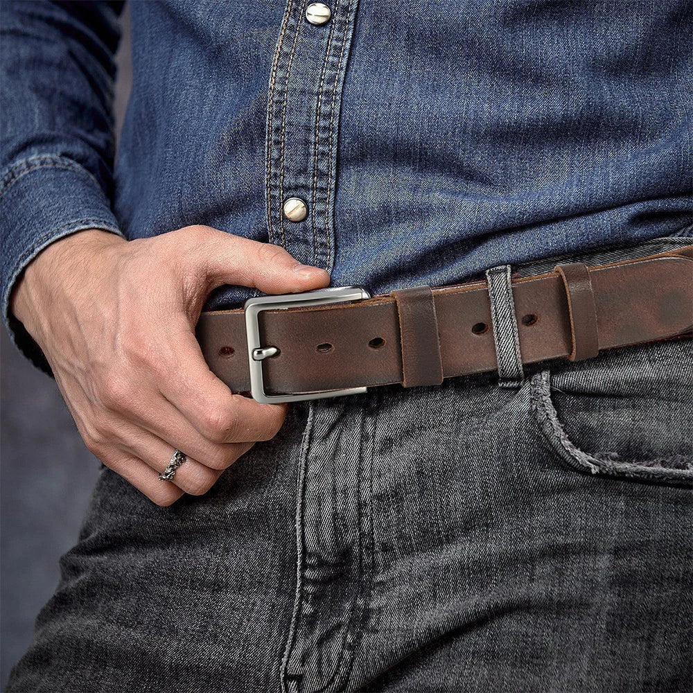 Cinto de Couro Masculino com Fivela Elegante