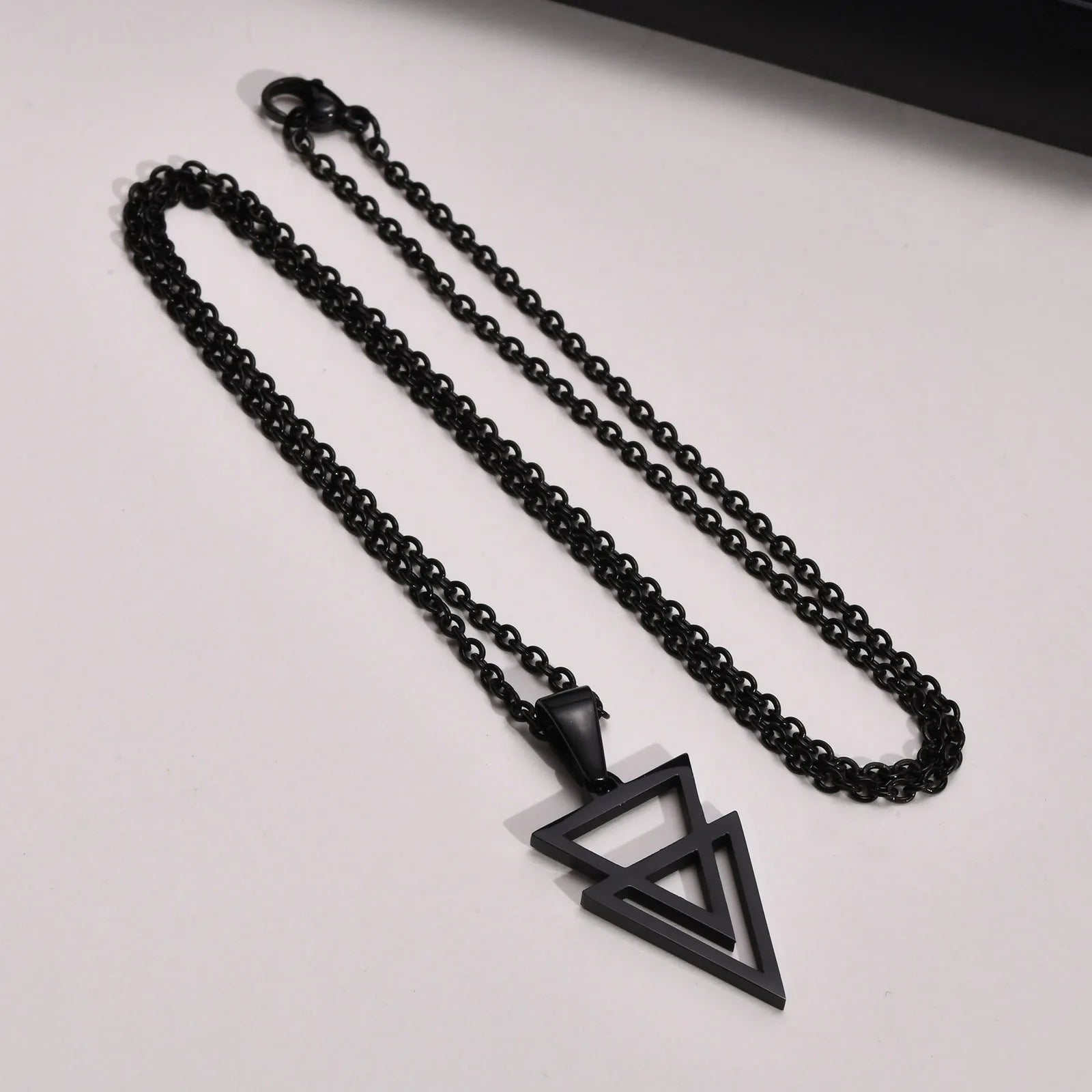 Colar Masculino Geométrico Duplo de Aço Inoxidável
