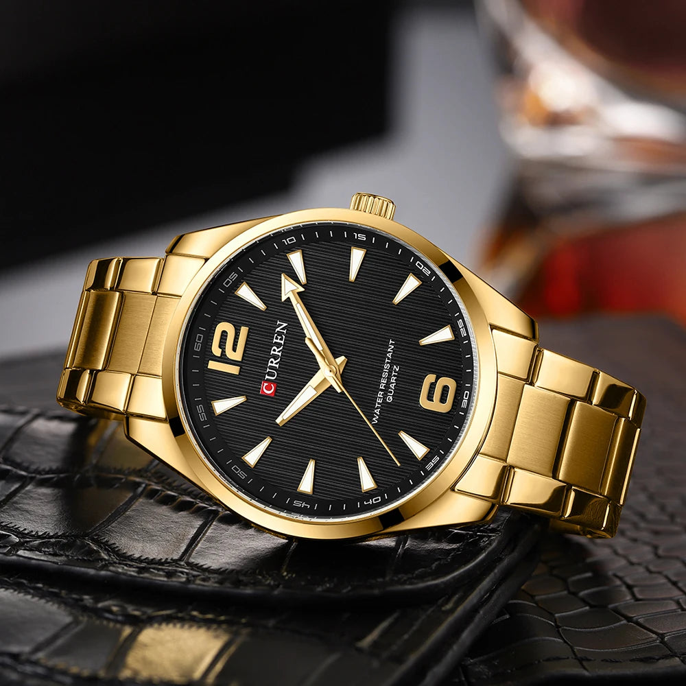 Relógio Masculino Curren com Haste Luminosa e Pulseira de Aço